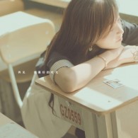 word表格断页,空白一大片删也删不掉